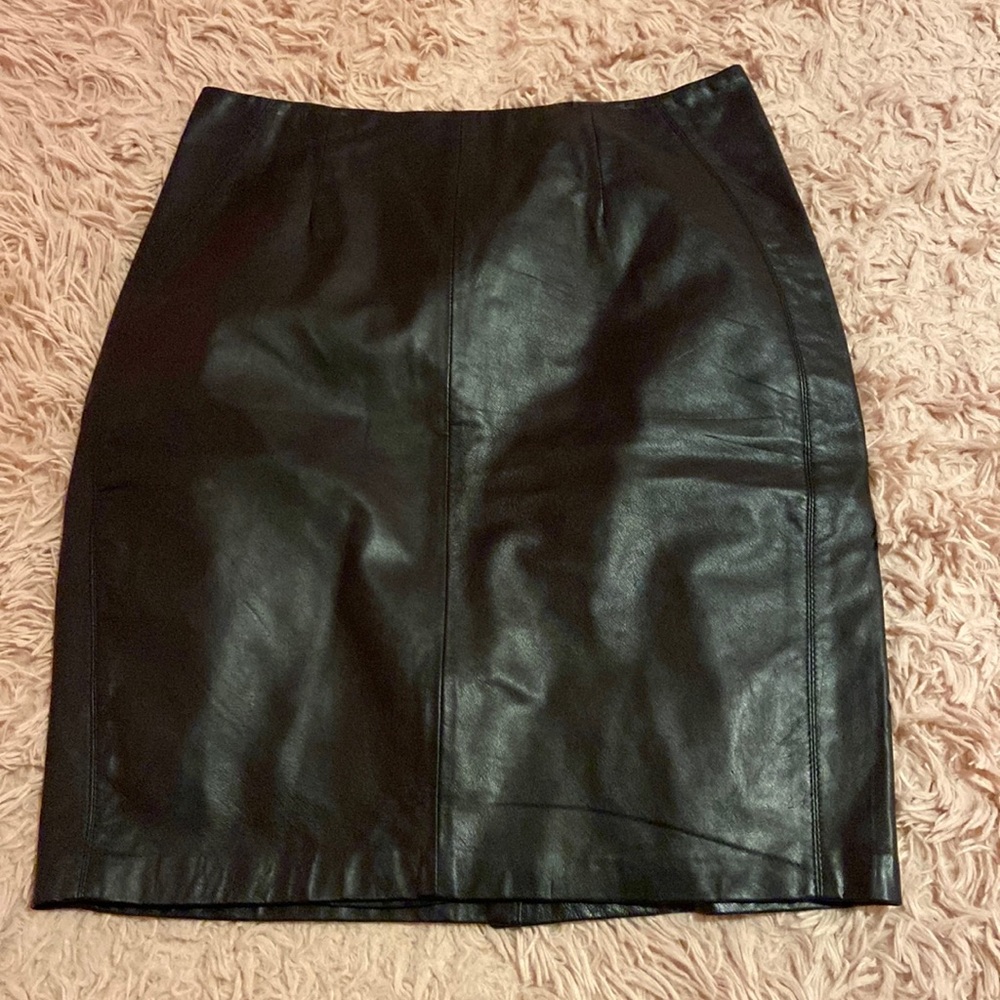 Leather skirt